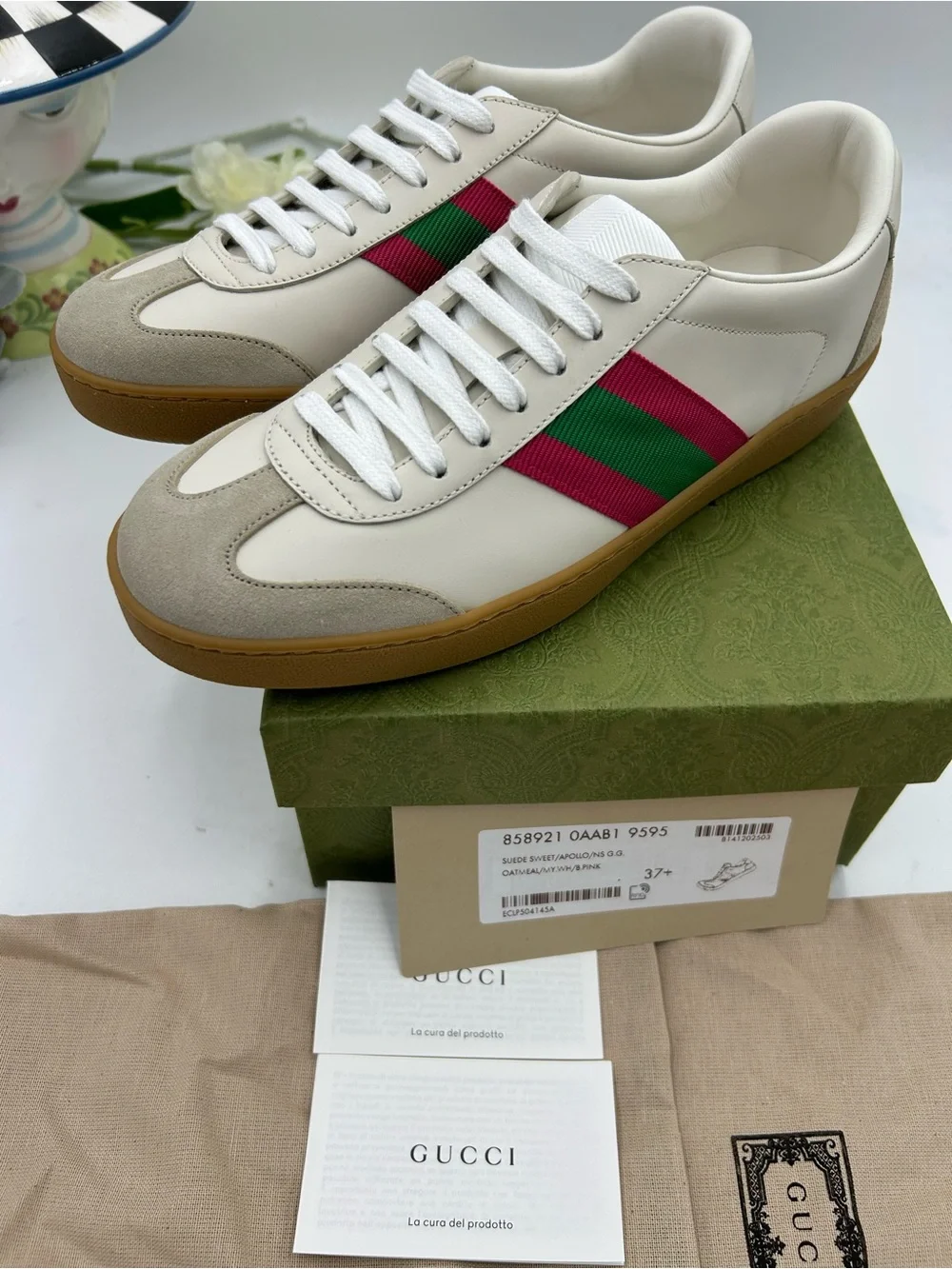 Gucci cream leather